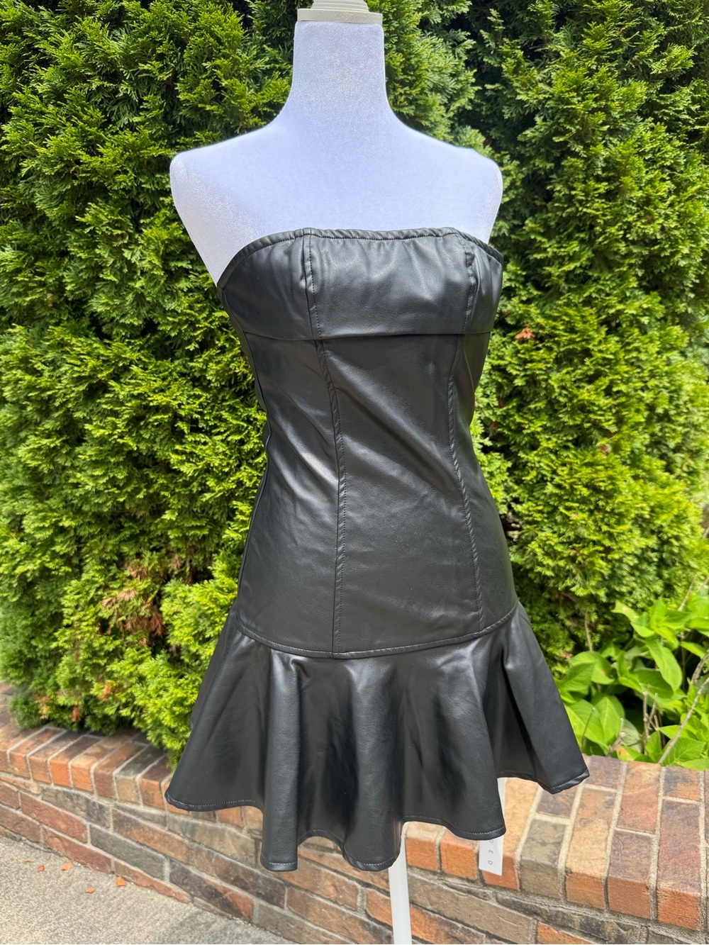 Missguided Black Strapless Faux Leather Mini Dress NWT XS